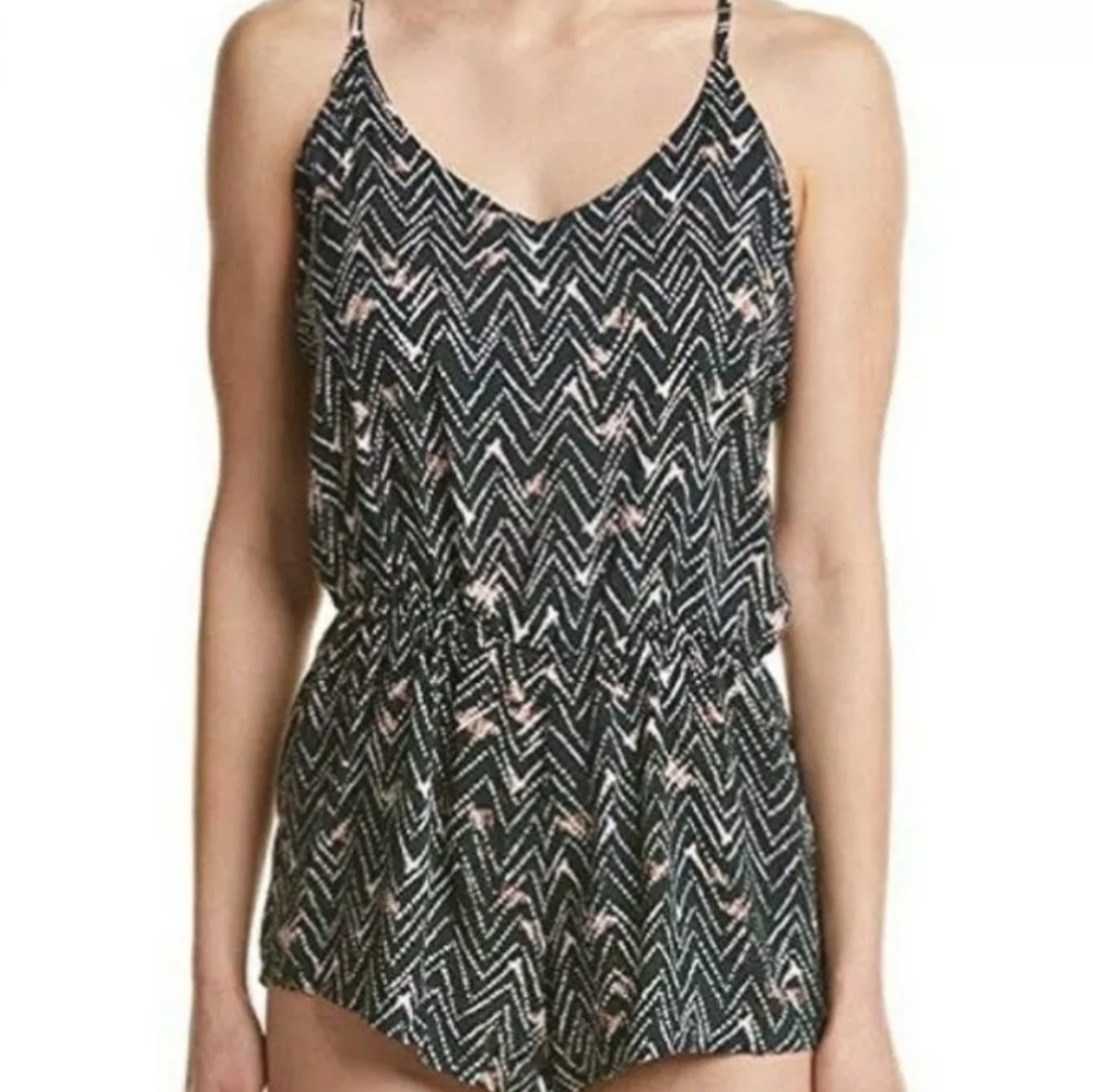 NWT Dolce Vita Sienna Patterned Romper
